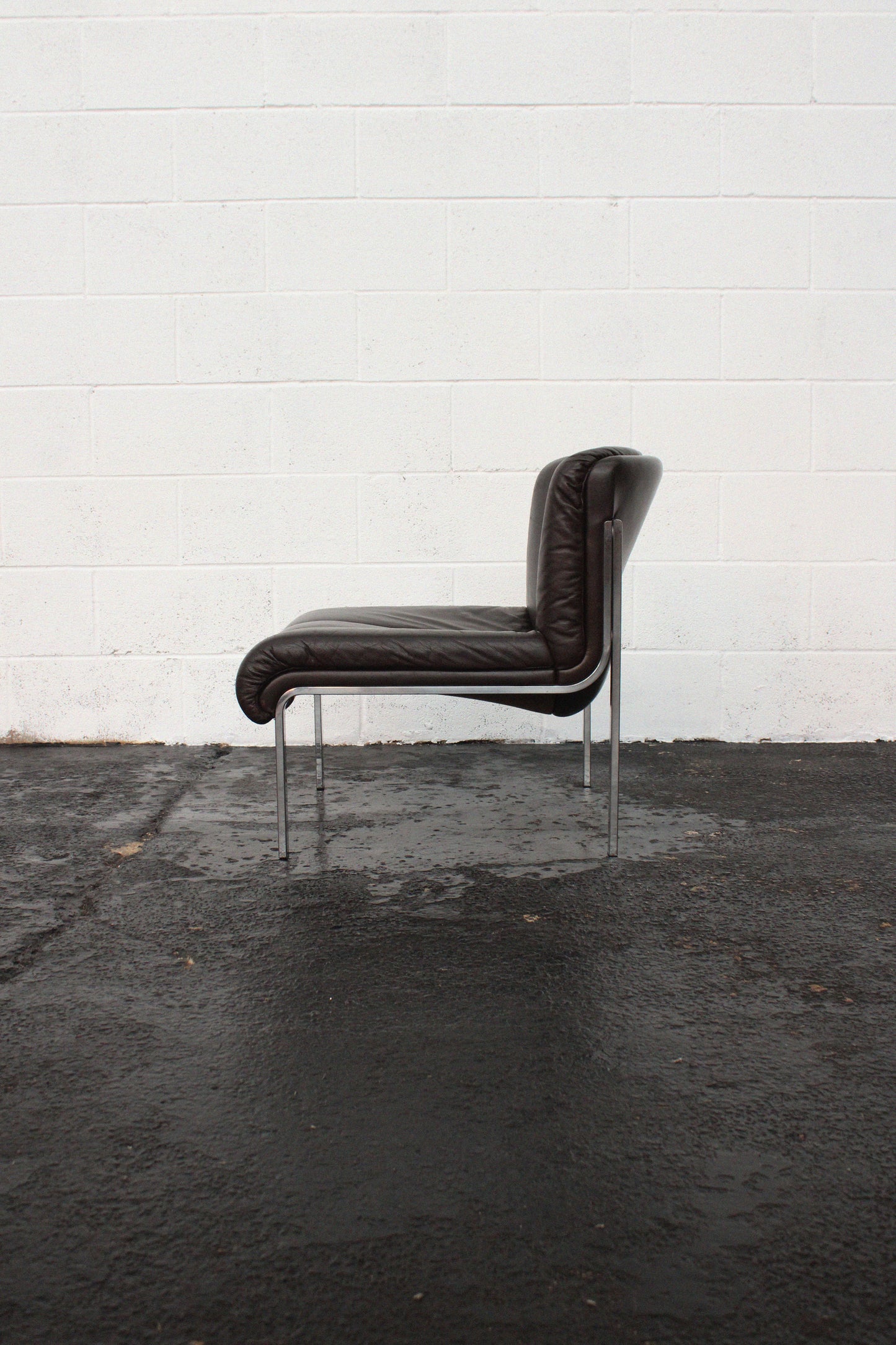 Paulistano mesh chair by Paulo Mendes da Rocha, France 1981