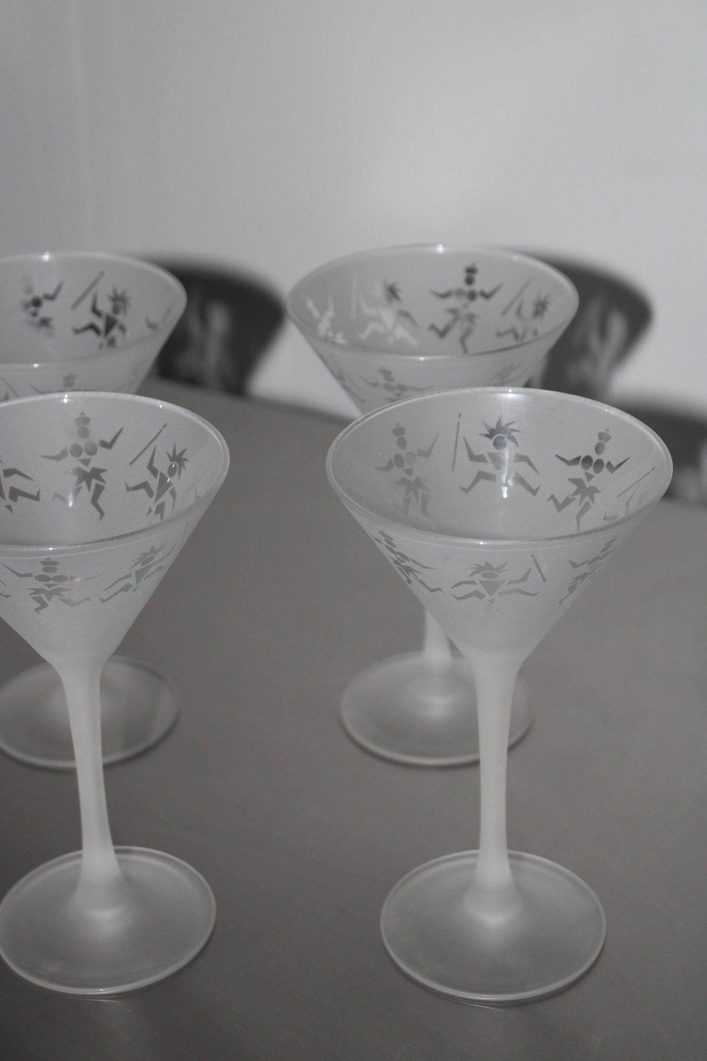 ARC France frosted & etched martini glasses, 1980