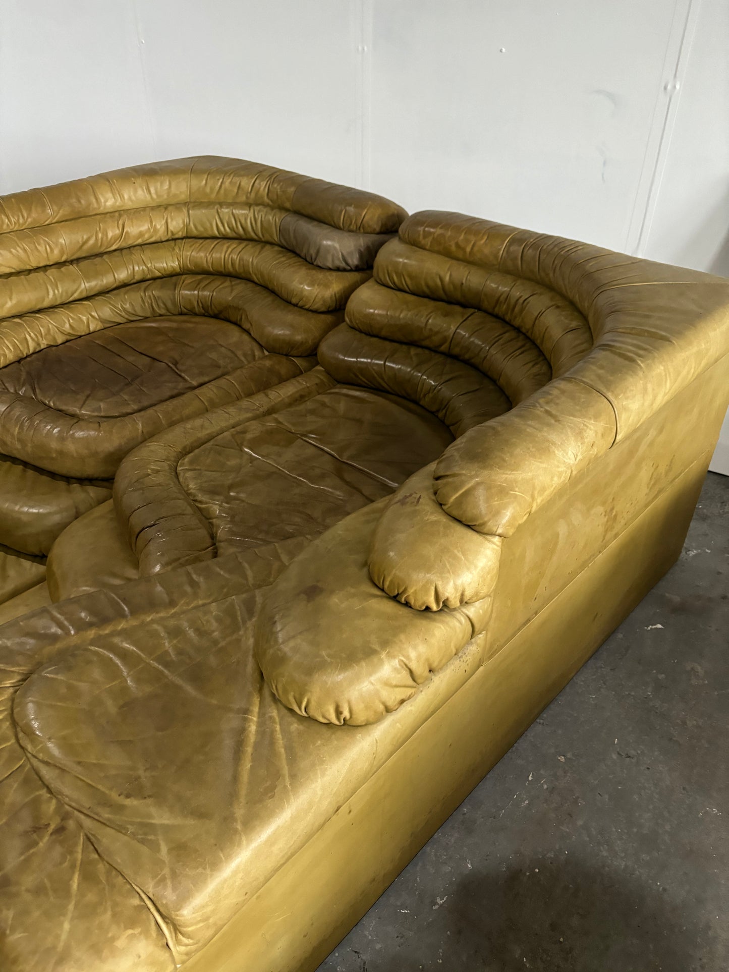 Terraza DS-1025 Sofa by Ubald Klug for De Sede in Olive Green